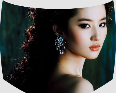 Винилография на капот - Liu Yifei